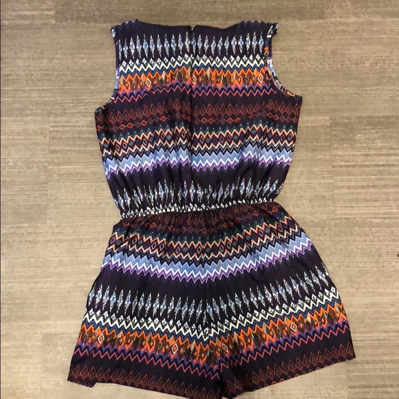 Speed Control Aztec Romper with Pockets - Picture 2 of 2